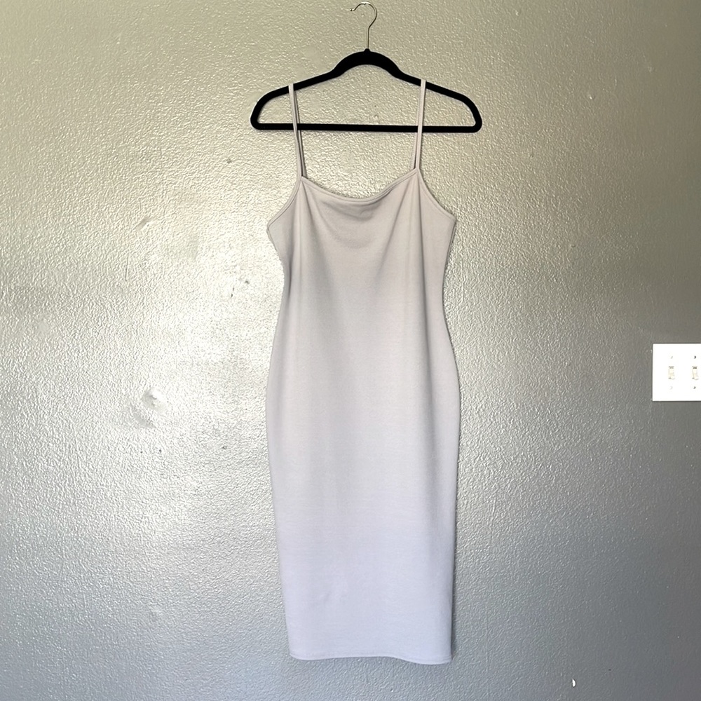Grey crêpe summer dress